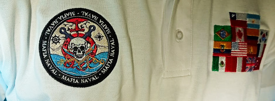 Polera bordada ambor lados